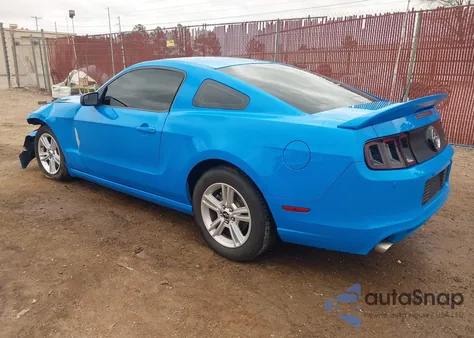 2013 Ford Mustang V6 z USA, uszkodzony, nr VIN 1ZVBP8AM7D5254640